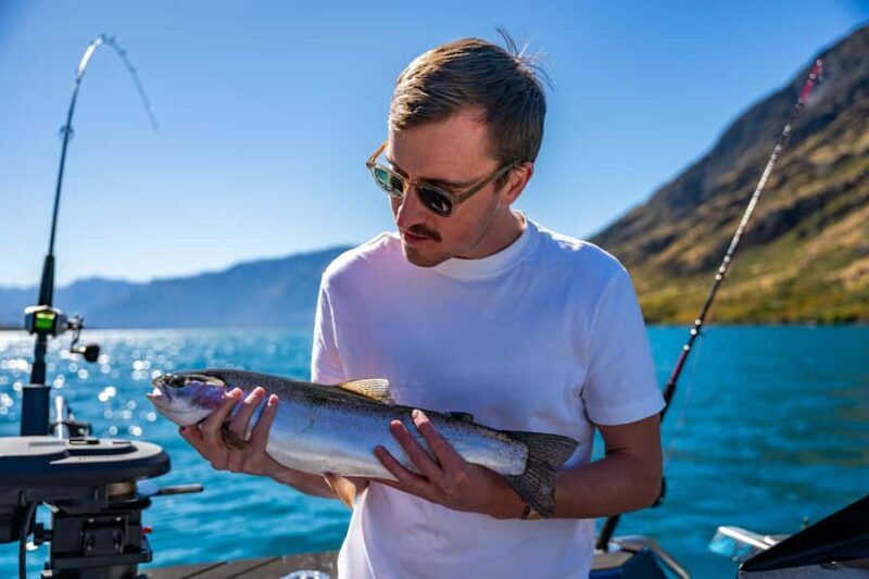 Lake Wakatipu: 3 Hour Fishing Adventure by Boat - What Could Be Better