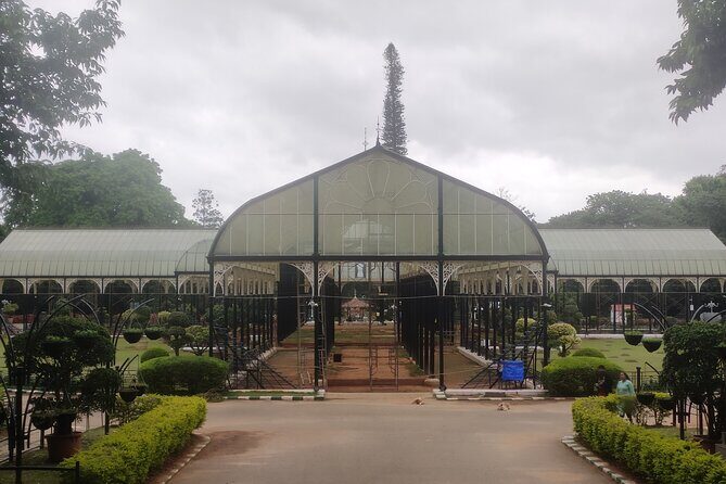 Lalbagh Botanical Garden Early Morning Walk + Breakfast at MTR - Key Points