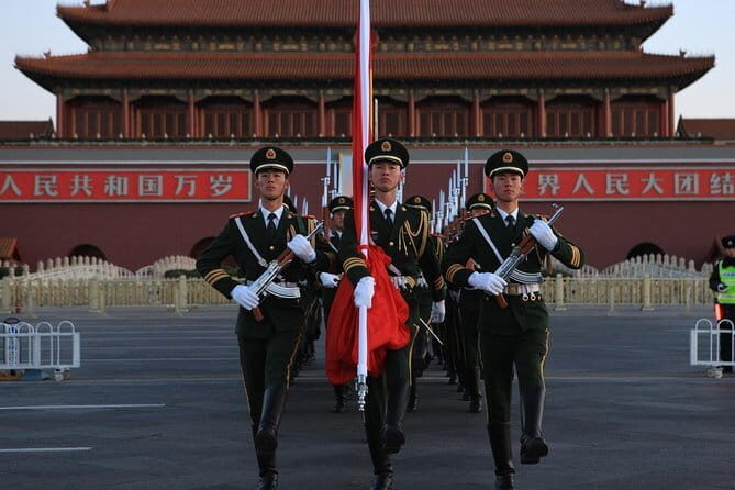 Lama Temple, Hutong ,and Forbidden City ,Jingshan Park Private Driver Service - Exploring Beijing with a Private Driver: Lama Temple, Hutongs, Forbidden City, and More