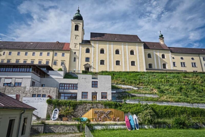 Lambach: Guided SUP & kayak tour through the Natura 2000 area Traun - Frequently Asked Questions (FAQ)