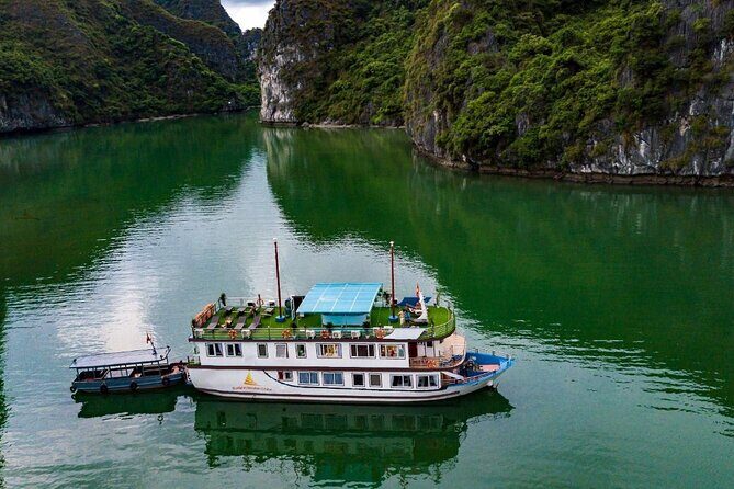 Lan Ha bay 3D2N Boutique boat: Kayaking, cycling, villages, beaches, caves - The Overall Experience