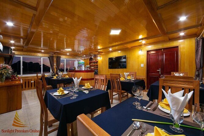 Lan Ha bay 3D2N Boutique boat: Kayaking, cycling, villages, beaches, caves - Authentic Insights from Reviewers