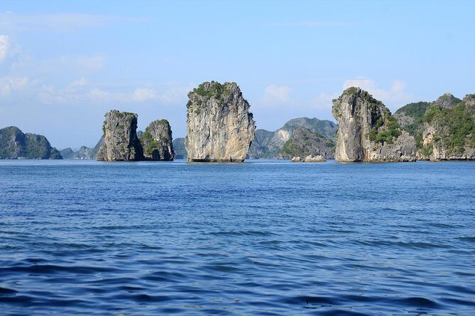 Lan Ha bay Boutique cruise 3D/2N: Kayaking - Swimming & Biking Viet Hai villages - Navigating the Practicalities