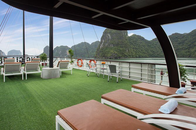 Lan Ha Bay day trip join small group & transfer express highway - Tea Break and Final Relaxation