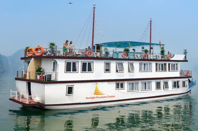 Lan Ha bay deluxe cruise 2 days: Kayaking & swimming at pristine places - Detailed Breakdown of the Itinerary