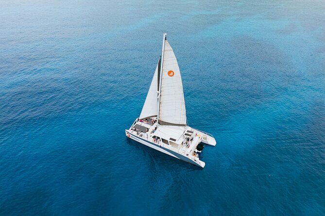 Lana'i Coast Snorkel and Sail - A Closer Look at the Lanai Coast Snorkel and Sail Tour