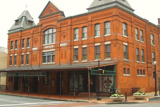Lancaster History and Breakfast Walking Tour - Who Should Consider This Tour?