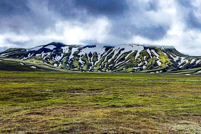 Landmannalaugar, Hekla, Sigoldugljufur 4x4 tour with Hiking - Who Will Love This Tour?