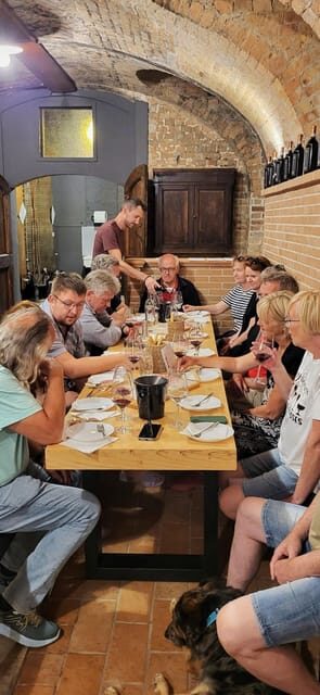 Langhe e Monferrato: Tour & Wine tasting of Agliano Wines - FAQs