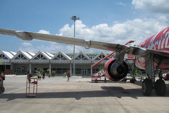 Langkawi Airport to Hotel (Midnight arrival transfer) - An Honest Look at the Langkawi Midnight Transfer Experience