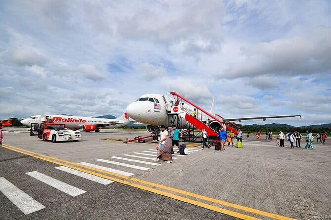 Langkawi International Airport to Hotel Private Transfer(Arrival) - Langkawi Airport to Hotel Private Transfer: A Smooth Start to Your Island Adventure