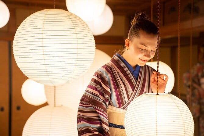 Lantern and Mini Japanese Umbrella Painting with Artisan Visit - Who should consider this tour?