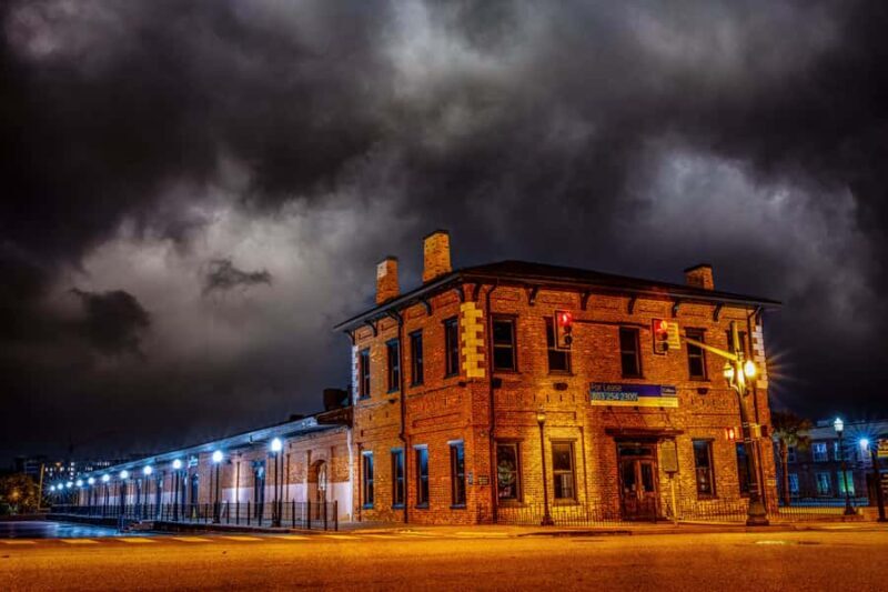 Lanterns and Lunacy of the Lost: Cruel Columbia Ghost Tours - The Sum Up