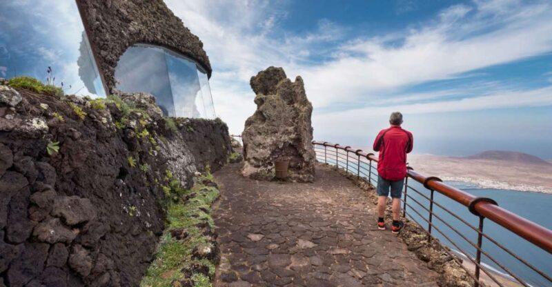 Lanzarote: César Manrique Full-Day Tour - An In-Depth Look at the Lanzarote César Manrique Full-Day Tour