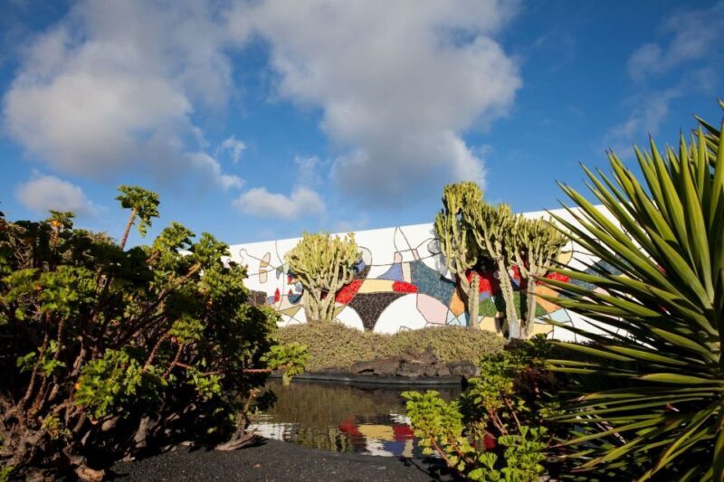 Lanzarote: César Manrique & Teguise Market from Cruise Port - Authenticity and Value