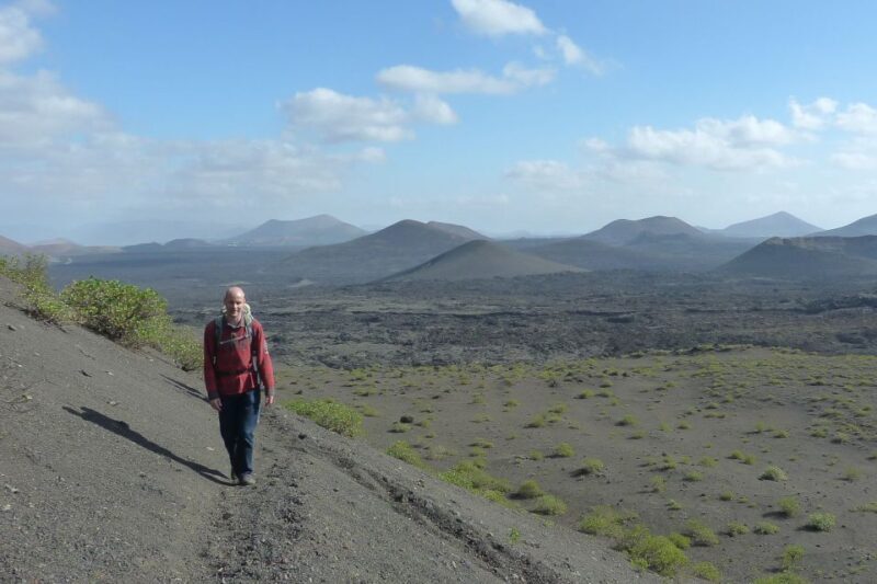Lanzarote: Guided Volcano Hike with Transfers - Key Points