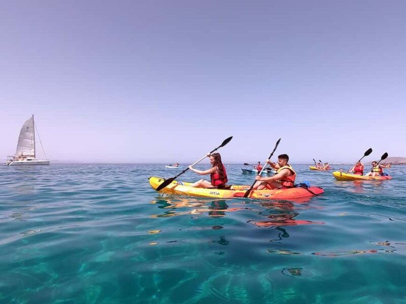 Lanzarote: Kayak and Snorkeling at Papagayo Beach - Paddling Towards Papagayo Beach
