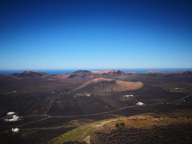 Lanzarote: La Geria Vineyards Hiking Tour - Key Points