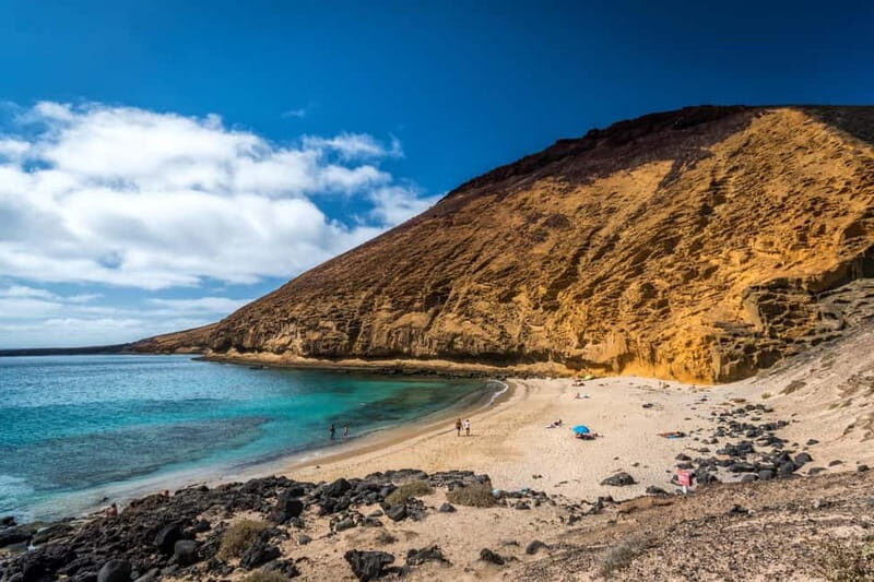 Lanzarote: La Graciosa Complete Jeep Tour with Beach Time - FAQ