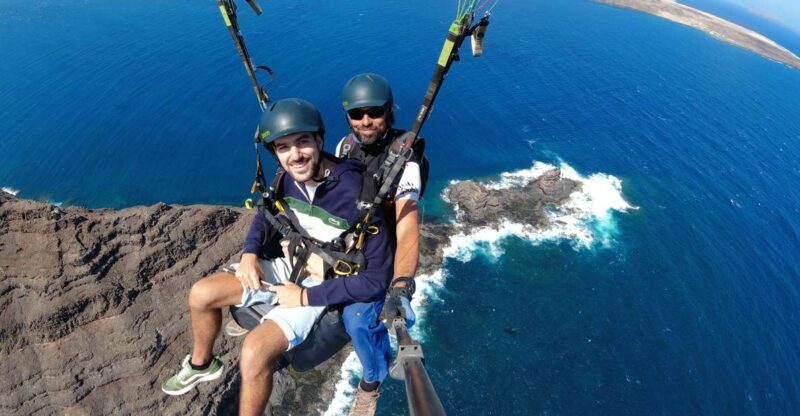Lanzarote: Tandem Paragliding Flight Over Lanzarote - What is the Lanzarote Tandem Paragliding Experience?
