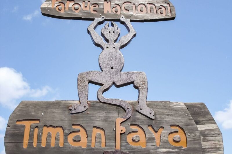 Lanzarote: Timanfaya National Park Volcanic Craters Tour - Practical Tips for the Tour