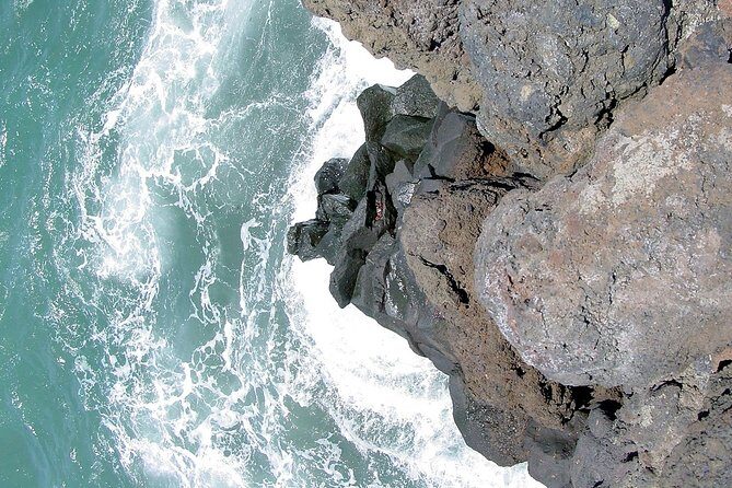 Lanzarote Volcano and Wine Region Tour from Fuerteventura - In sum