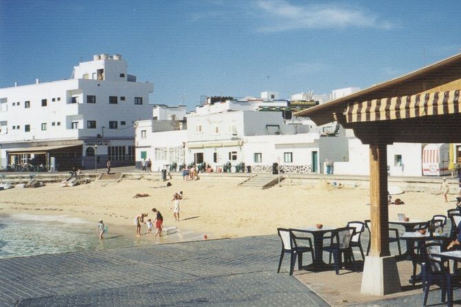 Lanzarote:Ferry ticket to Fuerteventura with free wifi - Frequently Asked Questions