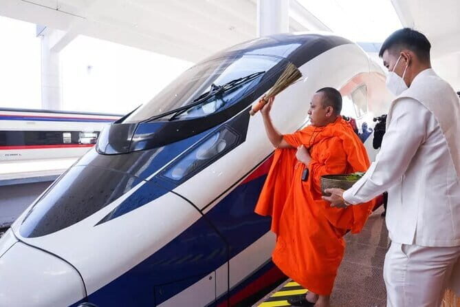 Laos Railway Tickets Online: Skip Long Queues, Avoid Missing - Key Points