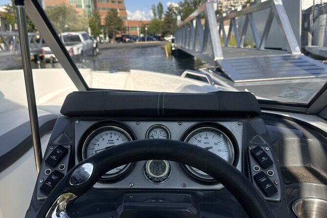 Larson Boat Rental - Who Should Consider Larson Boat Rental?