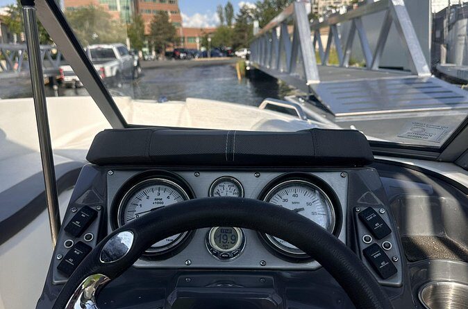 Larson Boat Rental - Authentic Experiences and Honest Appraisals