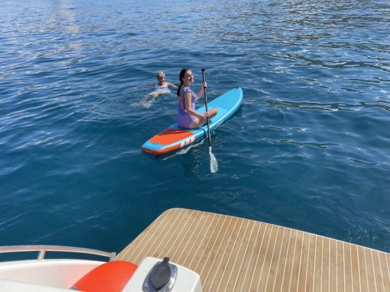 Las Galletas: Private Luxury Yacht Cruise with Lunch - Who Will Love This Experience