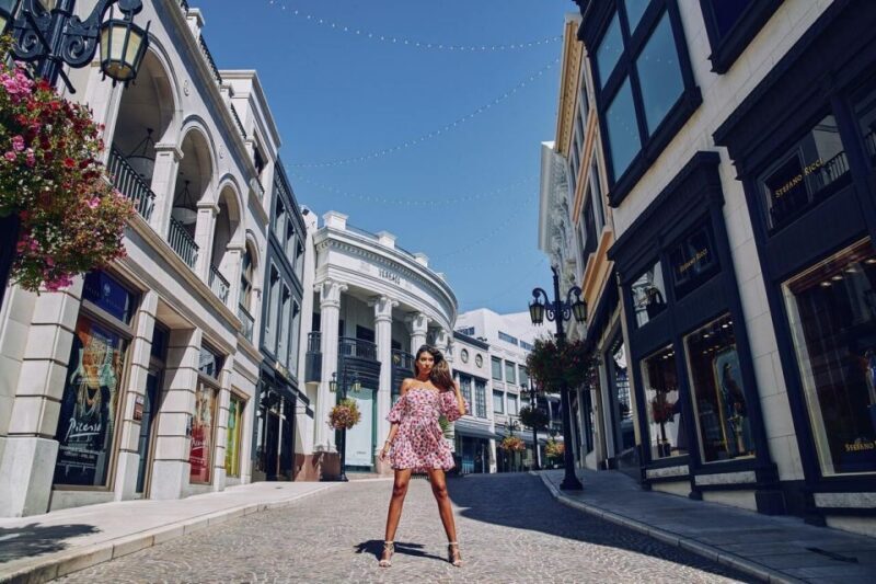 LAs Iconic Gems: Half-Day Star-Studded Private Adventure - Why Choose a Private LA Tour?