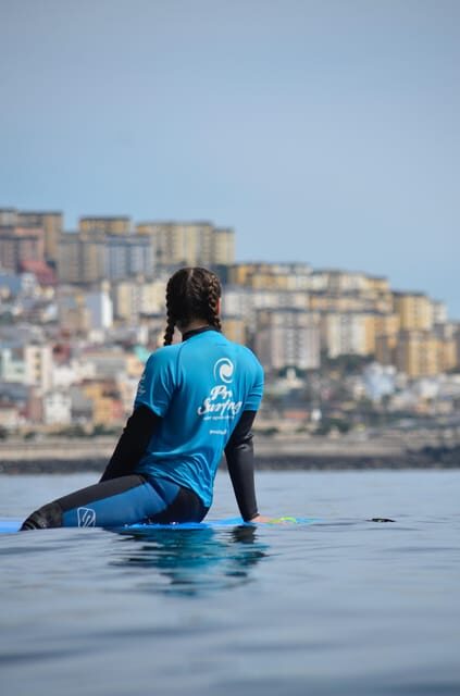 Las Palmas: Learn to Surf with a Special Price for Two Group - Who Will Love This Experience?