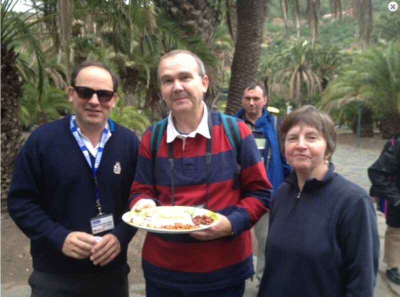 Las Palmas: Private Old City Guided Walking Tour with Tapas - FAQ