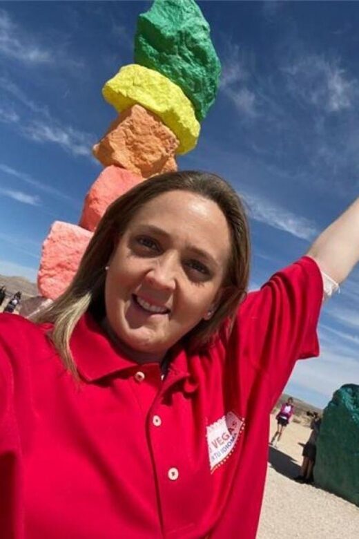 Las Vegas: 7 Magic Mountains Tour with Lunch - Key Points