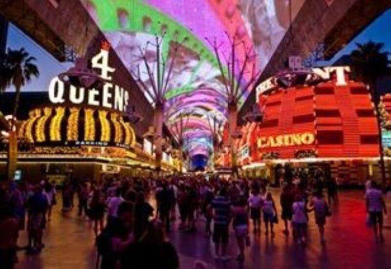 Las Vegas: 7 Magic Mountains Tour with Lunch - Unpacking the Experience