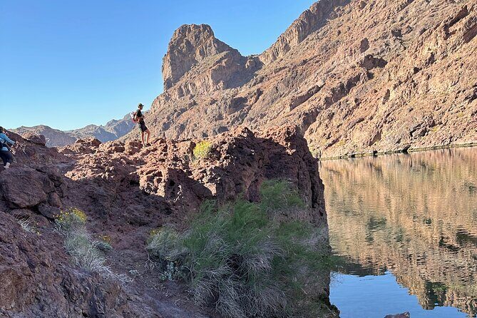 Las Vegas: Arizona Hot Springs Hike with Certified Hiking Guide - Who Should Consider This Tour?