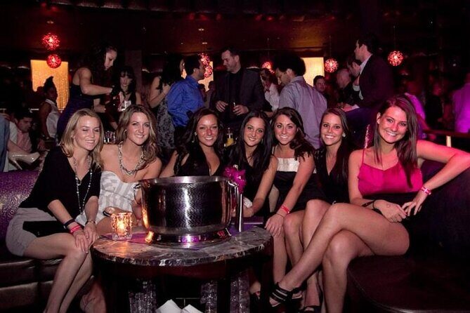 Las Vegas Bar Crawl by Party Bus with Free Drinks - Transportation & Timing
