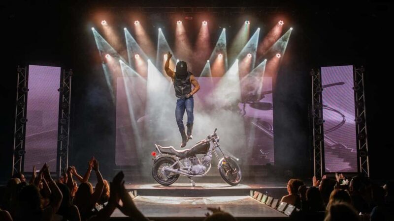 Las Vegas: Chippendales Show at Planet Hollywood - The Experience and Atmosphere