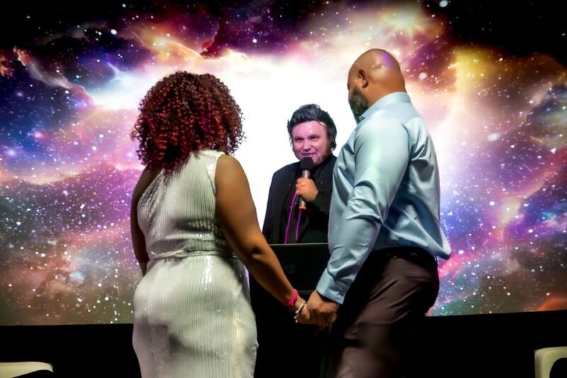 Las Vegas: Cosmic Space Wedding + Spectacular Photography - The Sum Up