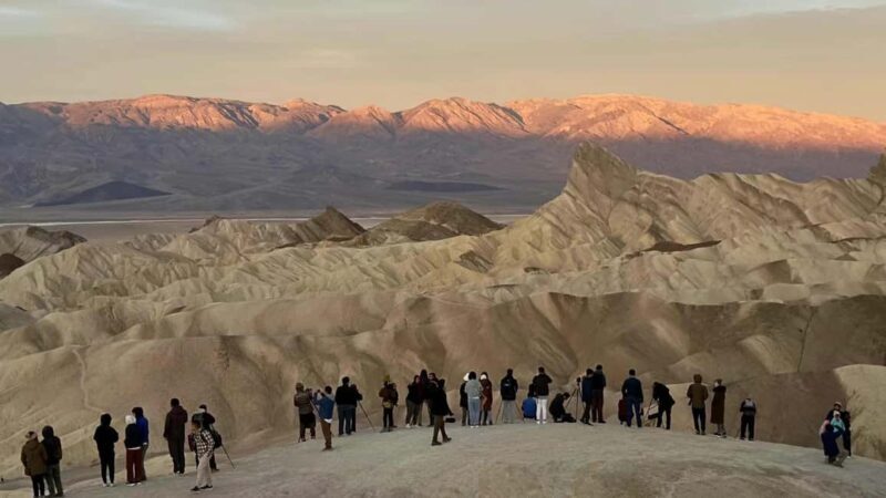 Las Vegas: Death Valley In-Depth SUV Small Group Day Trip - Key Points