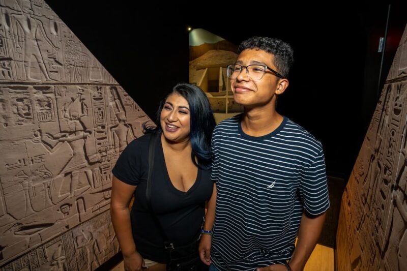 Las Vegas: Discovering King Tuts Tomb Exhibit at the Luxor - The Value for Your Money