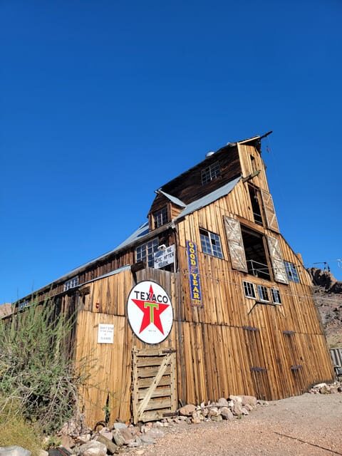 Las Vegas Eldorado Canyon & Nelson Ghost Town Adventure Tour - Nelson’s Landing: A Scenic Break with a View
