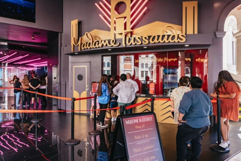 Las Vegas: Entry to Madame Tussauds with a Gondola Cruise - FAQ