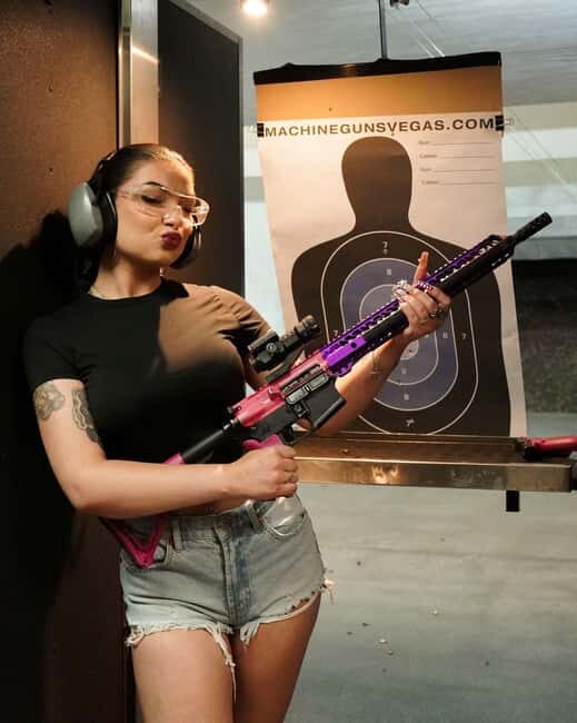 Las Vegas: Femme Fatale Shooting Experience - Key Points