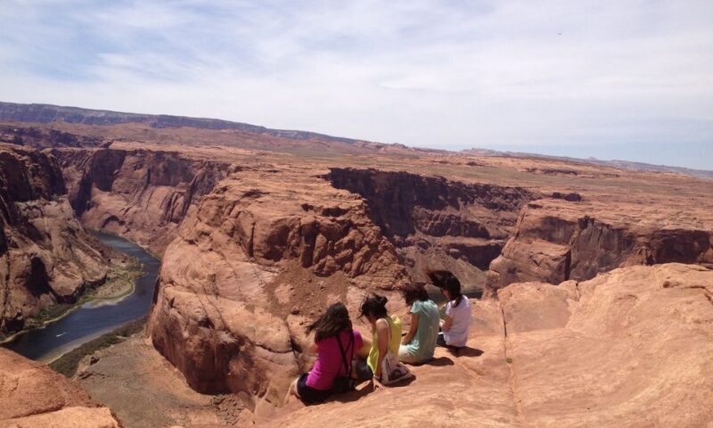 Las Vegas: Grand Canyon and Antelope Canyon Overnight Tour - Transportation and Group Size