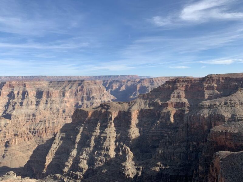 Las Vegas: Grand Canyon West Bus Tour with Guided Walk - The Guide and Travel Experience