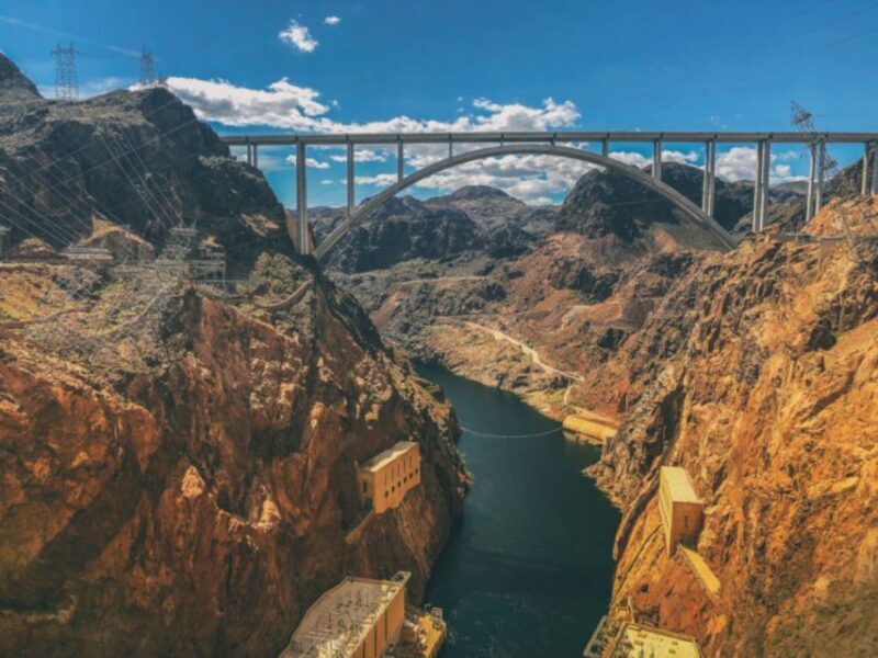 Las Vegas: Hoover Dam Experience with Power Plant Tour - The Guided Experience: Knowledgeable Guides Make a Difference