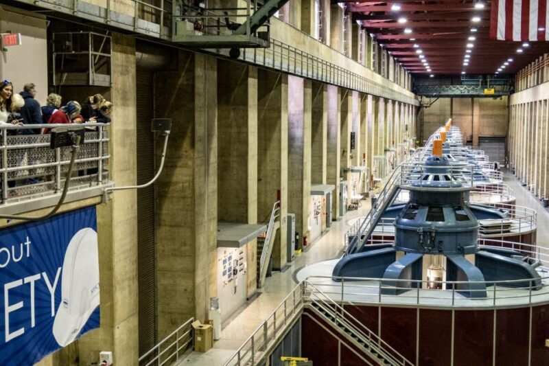 Las Vegas: Hoover Dam Tour with American-Style Hot Breakfast - Key Points