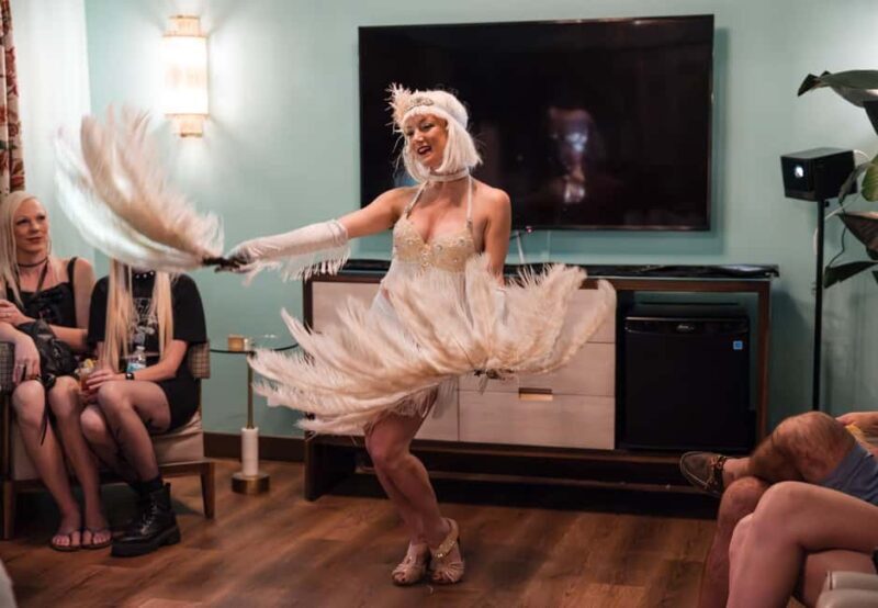 Las Vegas: Immersive 1920s Night Tour with Cocktails & Flask - An Inside Look at the Tour Experience